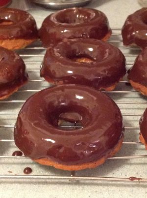 low carb donut, gluten free donut, chocolate donut, sugar free donut