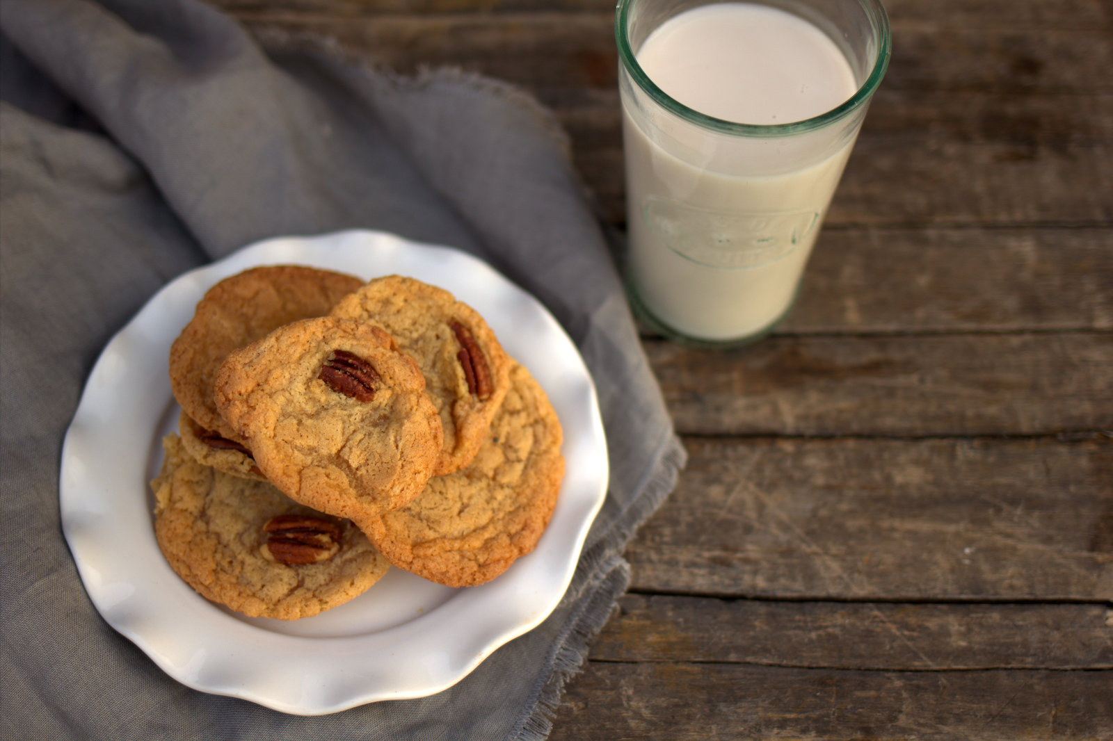 Low Carb Pecan Sandies